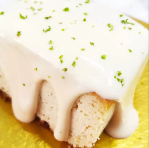 Bolo de Limão com Chocolate Branco